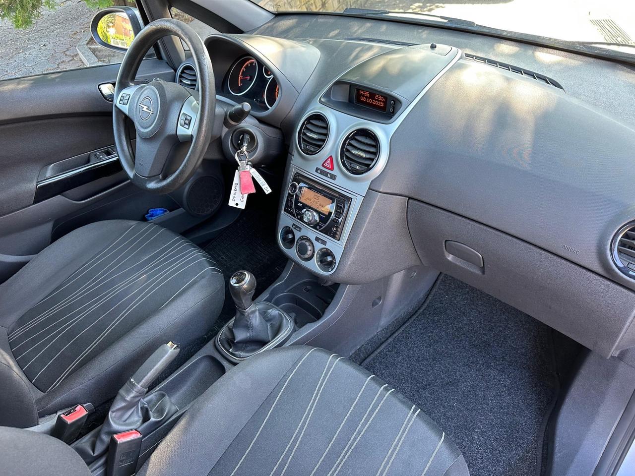Opel Corsa 1.2 5 porte Easytronic Enjoy NEOPATENTATI