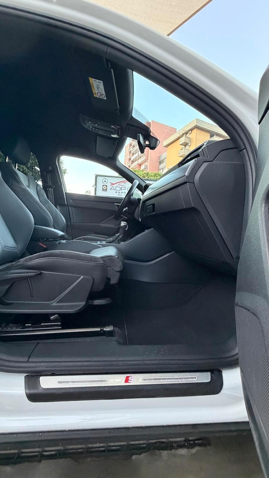 Audi Q3 Sportback Black S line