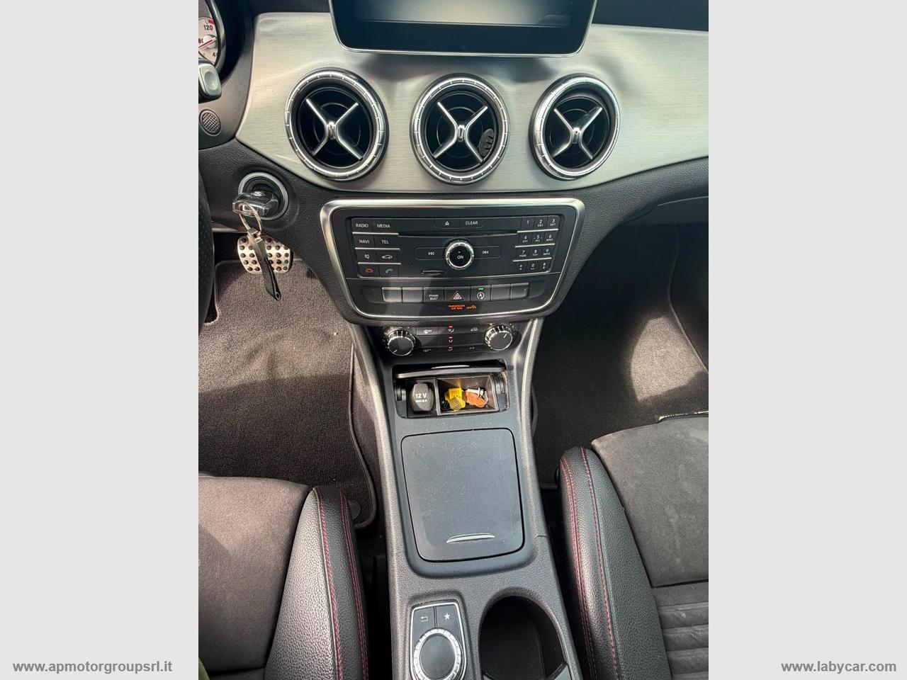 MERCEDES-BENZ CLA 200 d SW Automatic Premium Dark Night