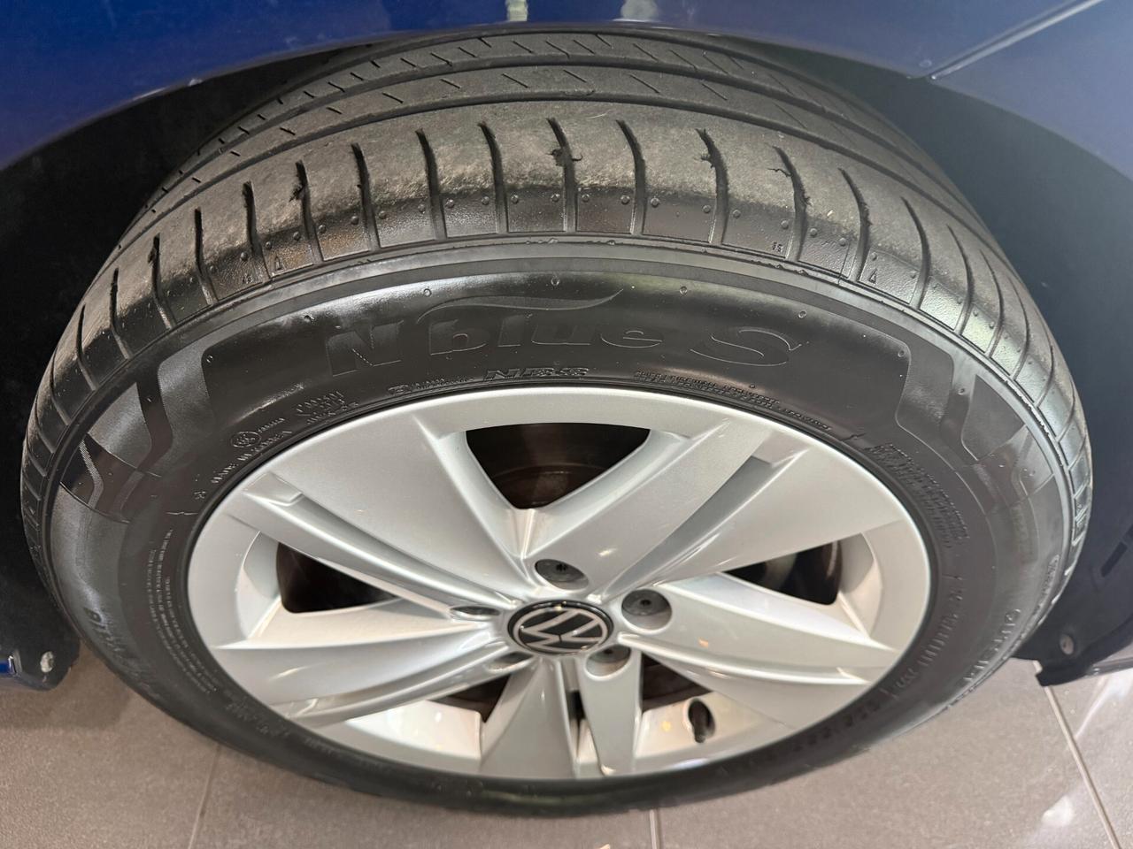 Volkswagen Golf etsi evo Life 110cv dsg NEOPATENTATI !!