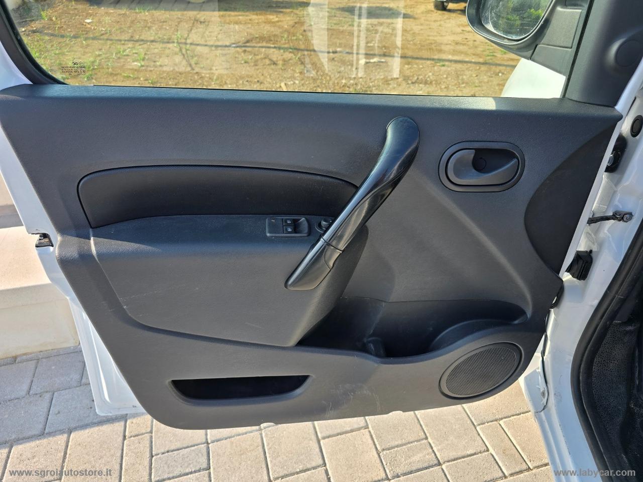 Kangoo Blue dCi 95Expr. Maxi Furgone Ice