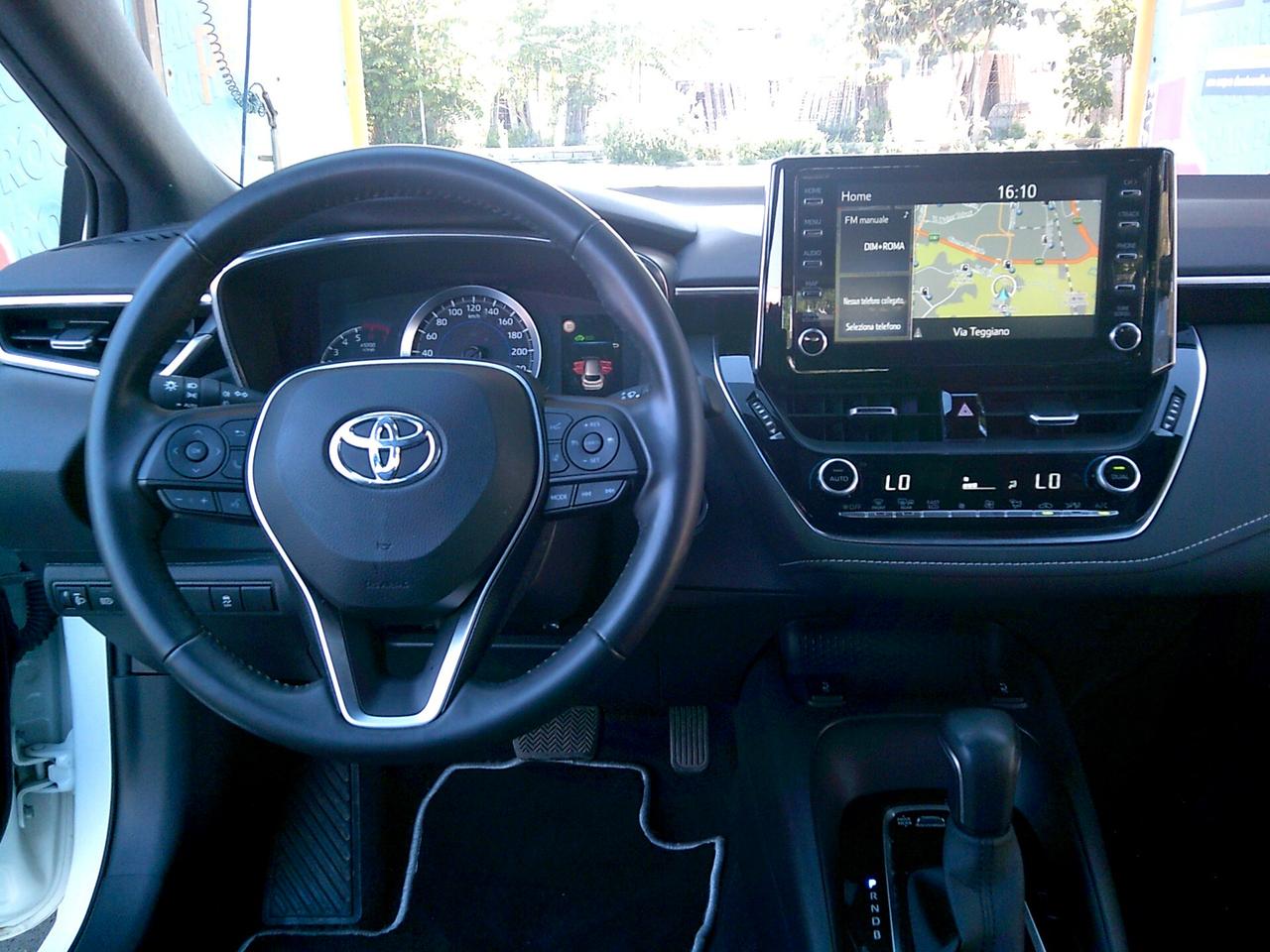 Toyota Corolla Touring Sports 1.8 Hybrid Business