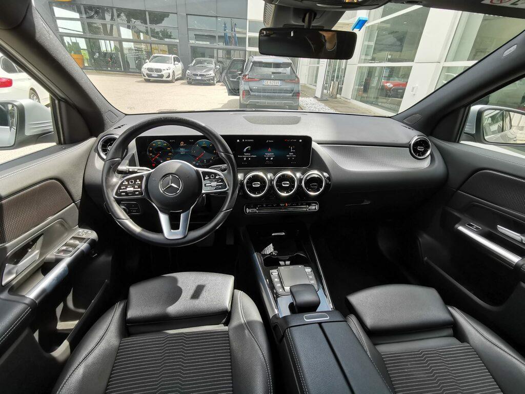 Mercedes GLA 180 180 D Sport Plus 8G-DCT