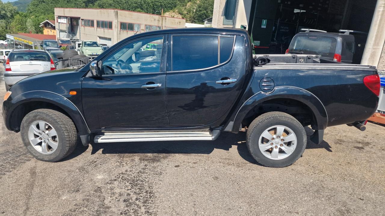 Mitsubishi L200 2.5 DI-D/136CV Double Cab Intense