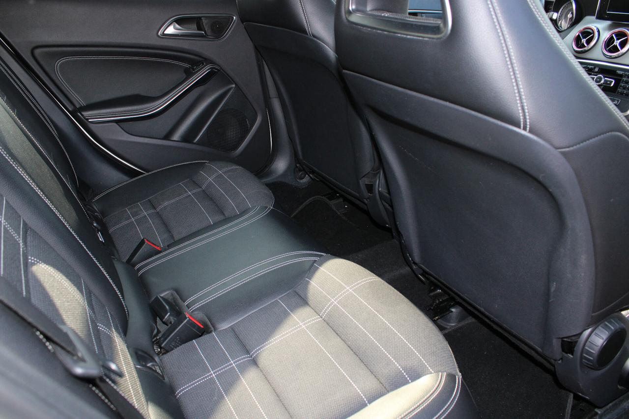 Mercedes-benz GLA 200 GLA 200 CDI Automatic 4Matic Sport