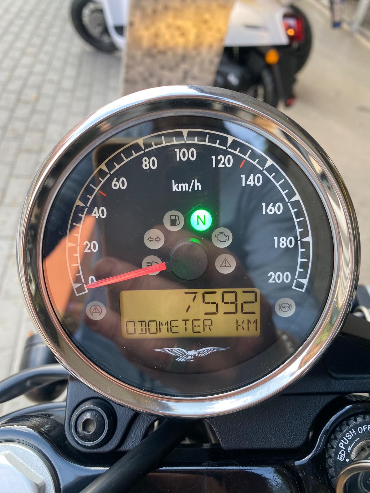 Moto Guzzi V7 III Stone cc 750 anno 2018 km 7000