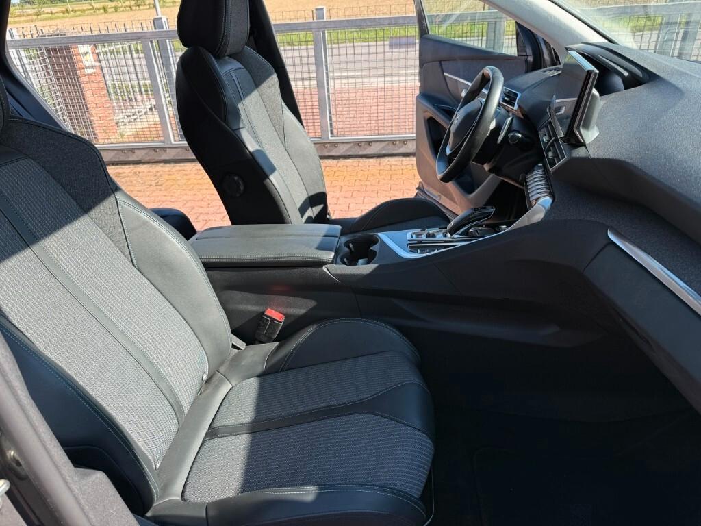 Peugeot 3008 BlueHDi 130 S&S EAT8 Allure Pack