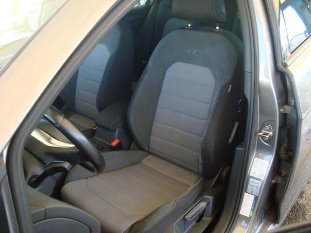 Volkswagen Golf 5p 1.6 TDI R-LINE 110CV