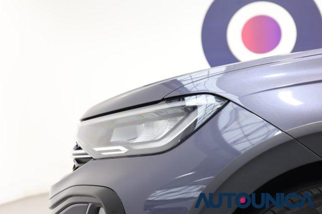 VOLKSWAGEN Taigo 1.0 TSI 115 CV R-LINE FARI LED TETTO PANORAMA