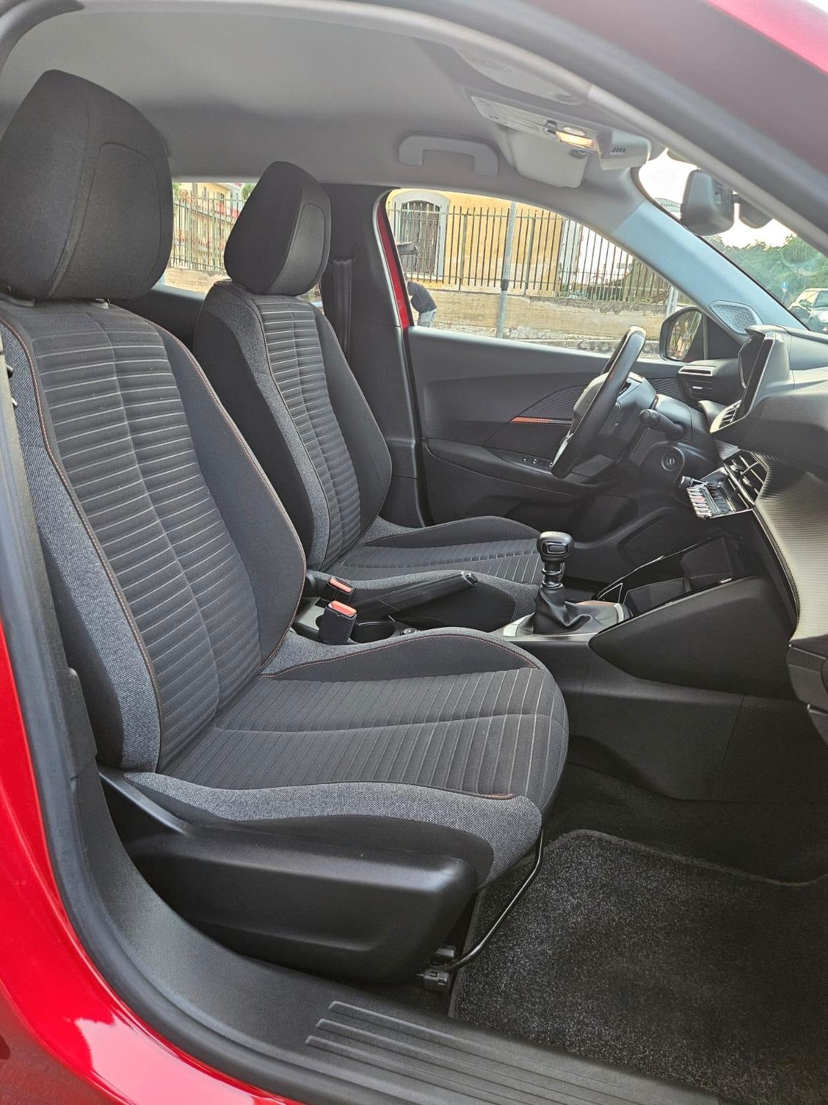 Peugeot 2008 1.2 Benzina MANUALE 2021