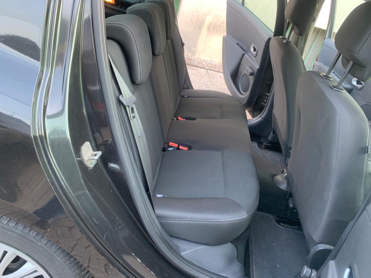 Renault Clio 1.2 16V 5 porte Live!