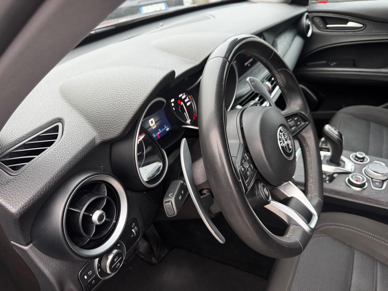 Alfa Romeo Stelvio 2.2 Turbodiesel 190 CV AT8 Q4 Business