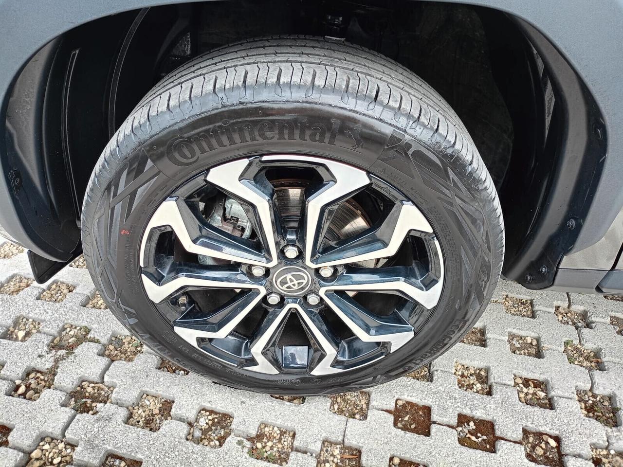 Toyota Yaris 1.5 Hybrid 5 porte 4x4
