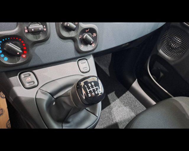FIAT Panda 1.0 firefly hybrid Icon s&s 70cv 5p.ti