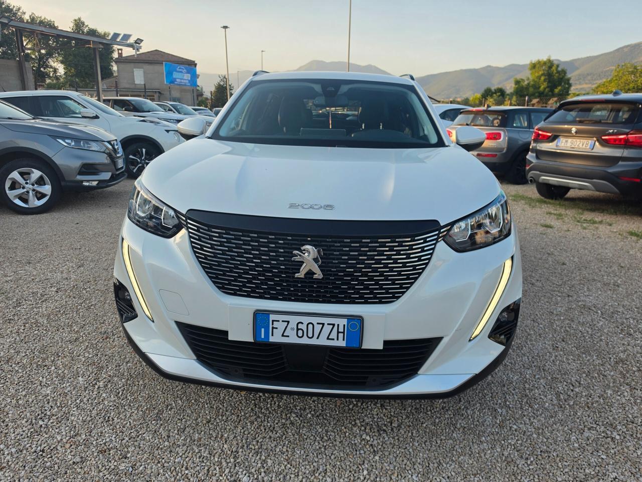 Peugeot 2008 PureTech Turbo 130 S&S Allure ok neopatentati