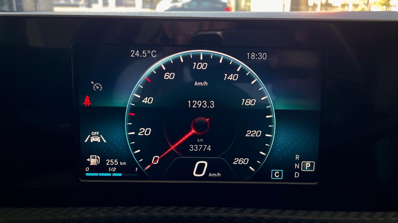 MERCEDES-BENZ CLASSE A180 2.0 PREMIUM 116 CV - FULL LED, VIRTUAL COCKPIT, NEOPATENTATI