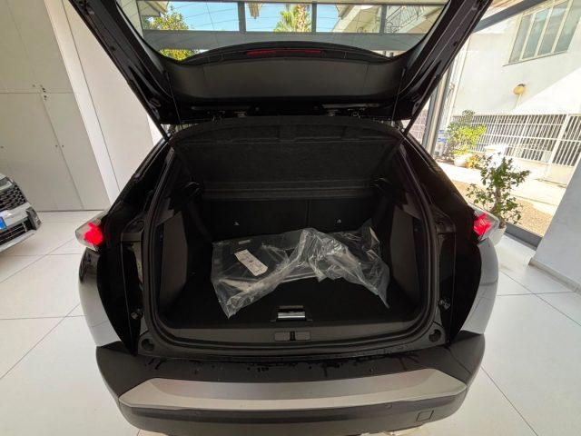 PEUGEOT 2008 Hybrid 145 e-DCS6 GT