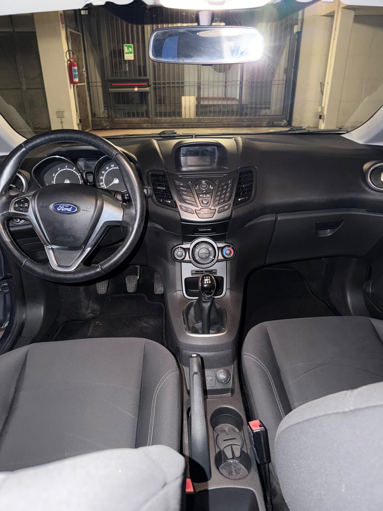 Ford Fiesta 1.2 60CV 5 porte Black & White Edition