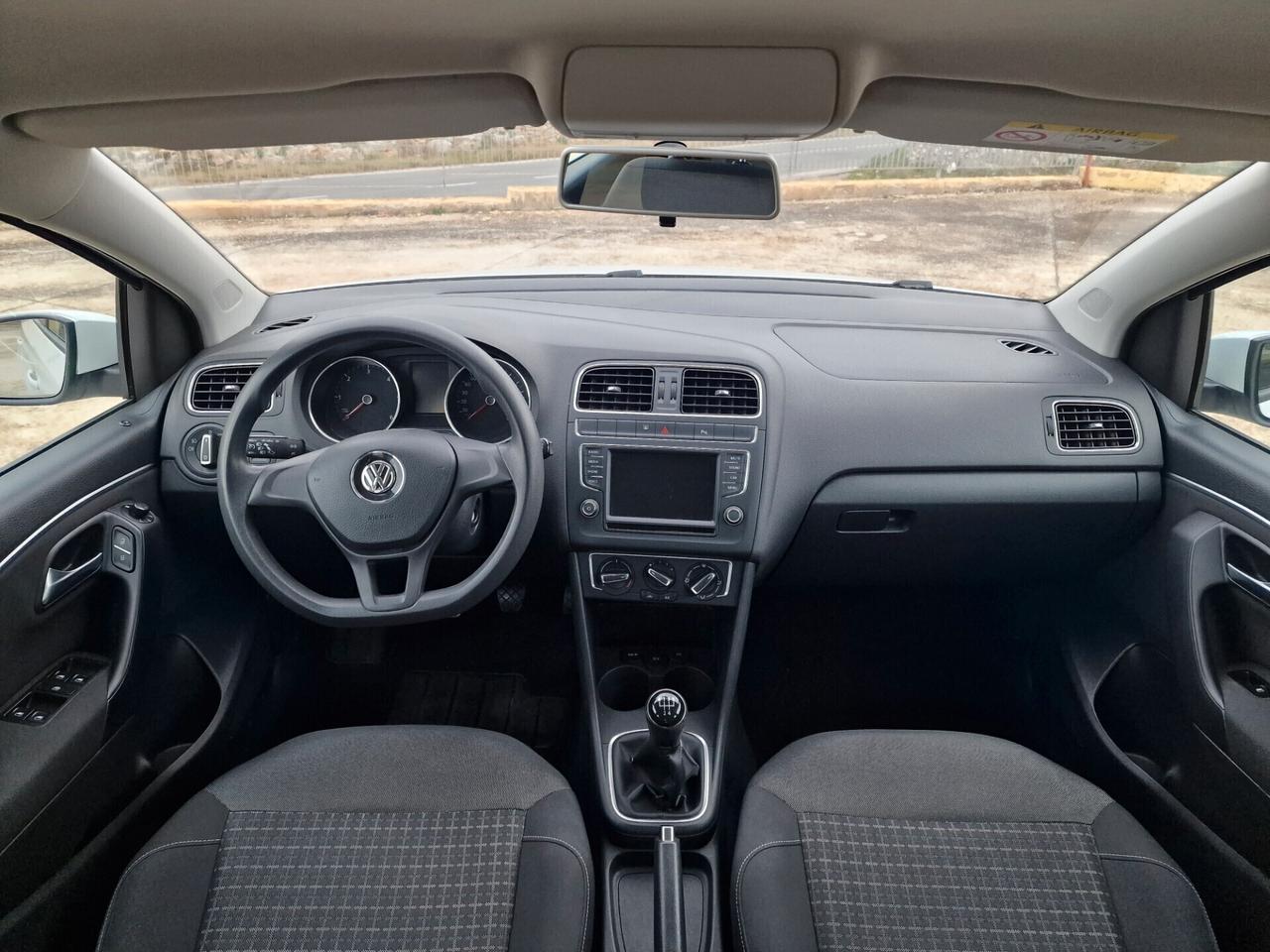 Volkswagen Polo 1.4 TDI 5p. Business