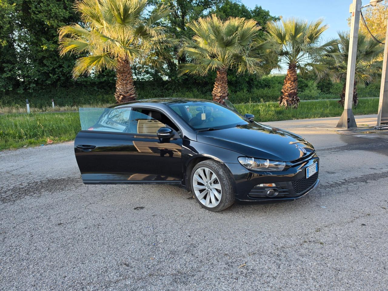 Volkswagen Scirocco 2.0 TDI 140CV DPF