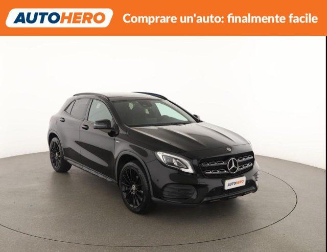 MERCEDES-BENZ GLA 200 Sport