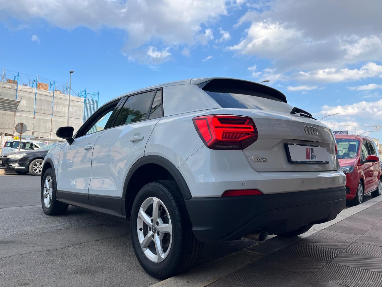 AUDI Q2 30 TDI S tronic Business Design