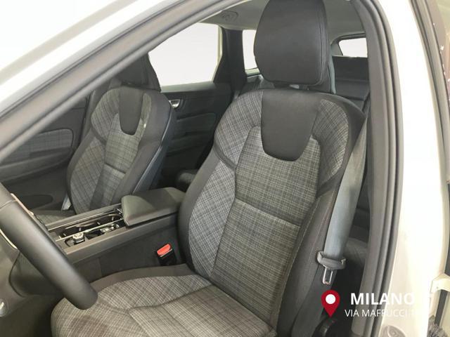 VOLVO XC60 B4 (d) automatico Core