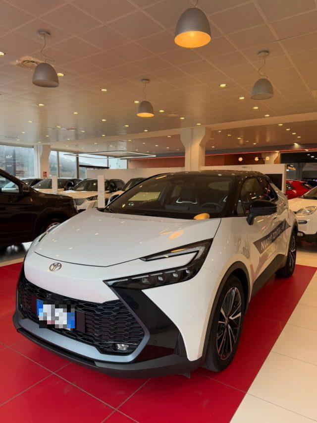 TOYOTA C-HR 1.8 Hybrid E-CVT Lounge