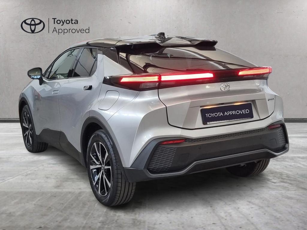 Toyota C-HR 2.0 phev Trend fwd e-cvt