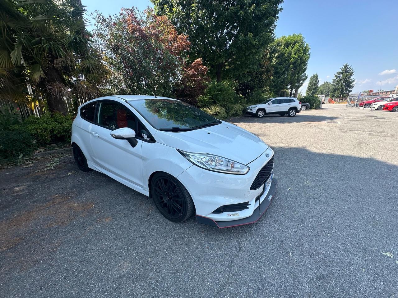 Ford Fiesta 1.6 182CV 3 porte ST