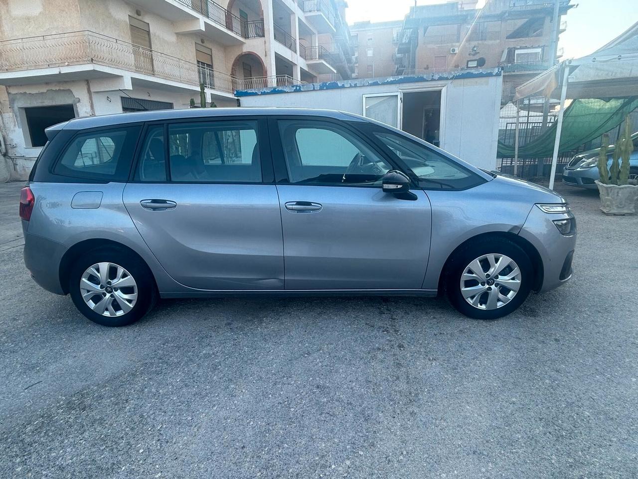 C4 SpaceTourer 1.5BlueHDi 130cv 7posti