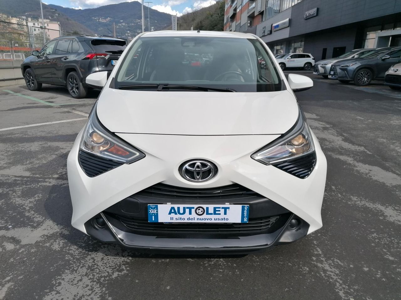 Toyota Aygo 1.0 VVT-i 72 CV 5 porte x-play