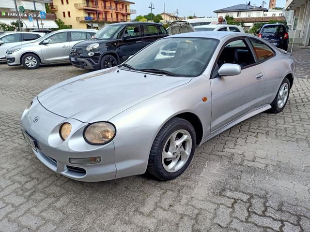 TOYOTA Celica 1.8i 16V cat Coupé Plus