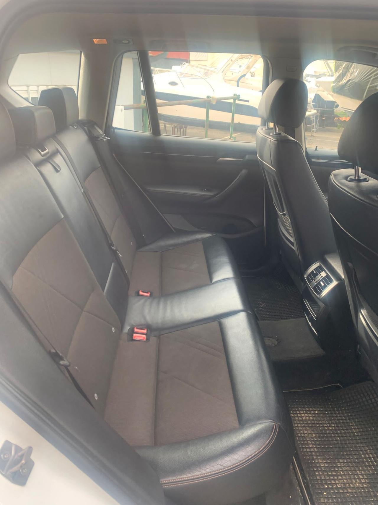 Bmw X3 sDrive18d xLine