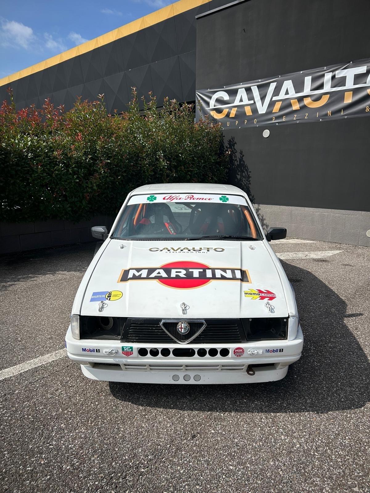 Alfa Romeo 75 3.0i V6 cat