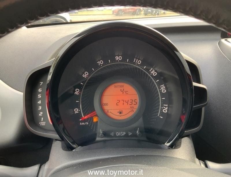 Toyota Aygo 2ª serie Connect 1.0 VVT-i 72 CV 5 porte x-play