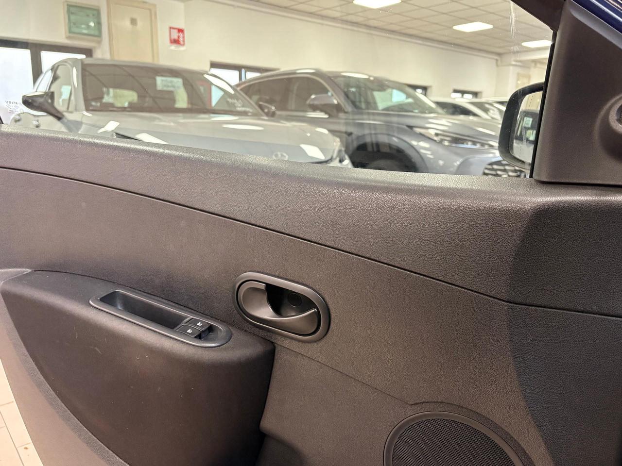 Renault Clio 5p 1.2 16v (pack) 65cv