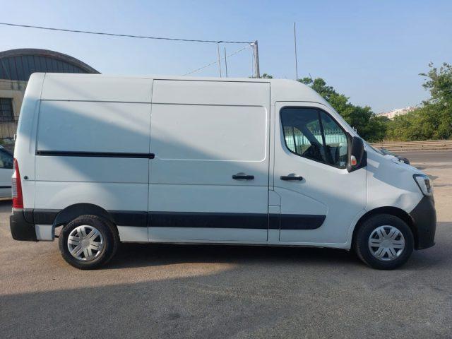 RENAULT Master T33 2.3 dCi 135 PM-TM-DC Furgone Ice