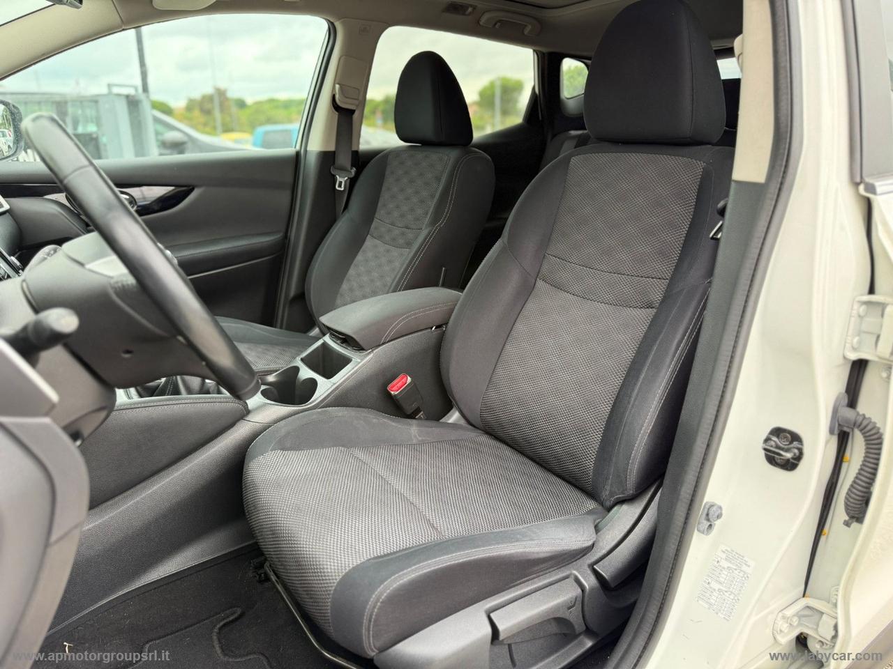 NISSAN Qashqai 1.5 dCi Tekna