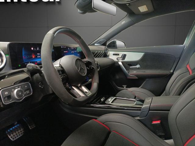 MERCEDES-BENZ A 35 AMG 4Matic Premium