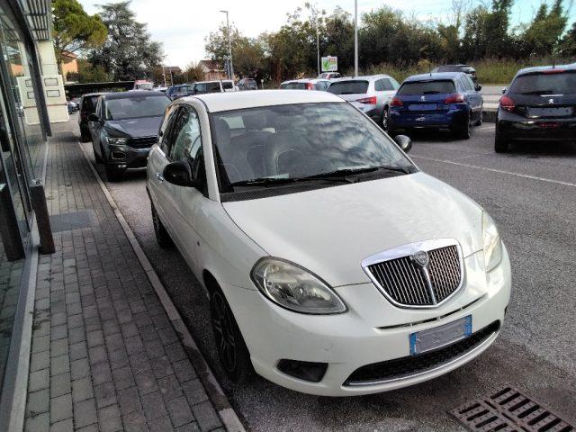 LANCIA Ypsilon 1.2 69 CV Elle