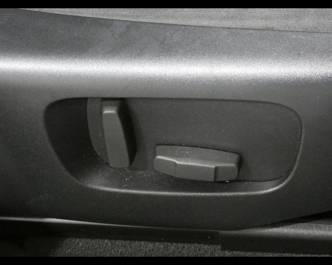 LAND ROVER Range Rover Velar - Range Rover Velar 2.0D I4 240 CV R-Dynamic SE