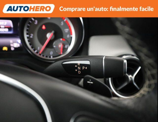 MERCEDES-BENZ GLA 200 d Automatic Sport