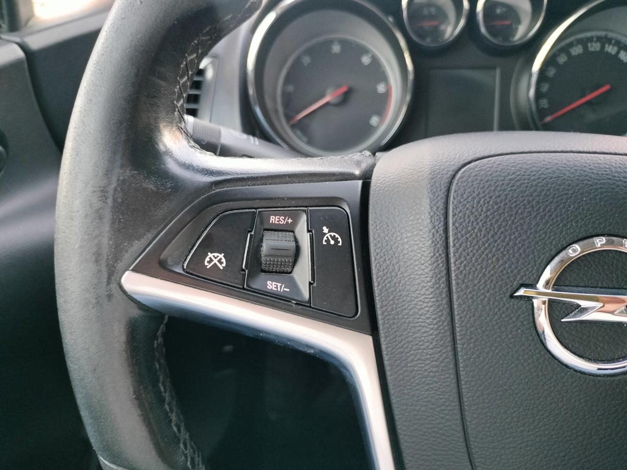 Opel Astra 1.7 CDTI 125CV 5 porte Cosmo