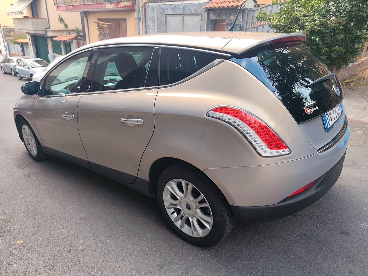 Lancia Delta 1.4 T-Jet 150 CV solo 34.000 km