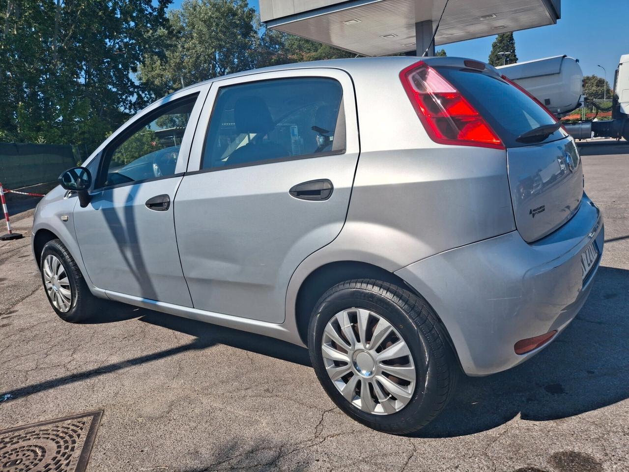 Fiat Grande Punto 1.4-Natural Power-METANO/BENZINA-