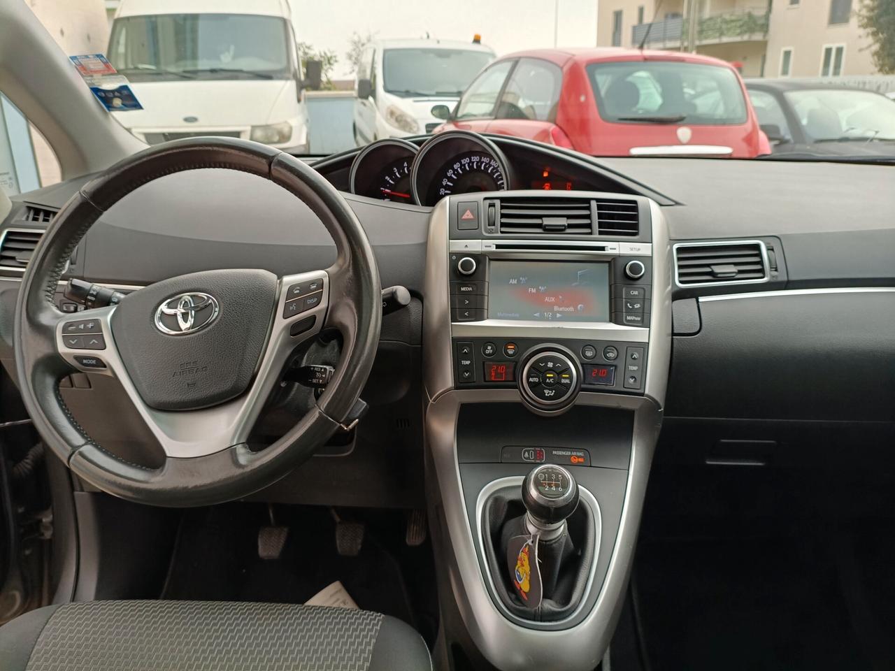 Toyota Verso 1.6 D-4D Style