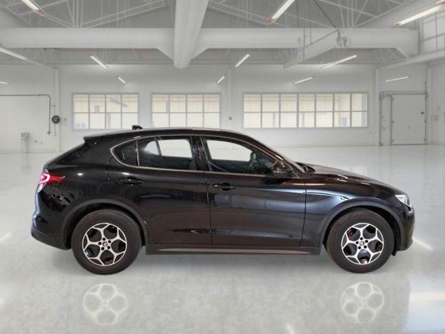 ALFA ROMEO Stelvio 2.2 Turbodiesel 160 CV RWD N1 Super N°GJ282