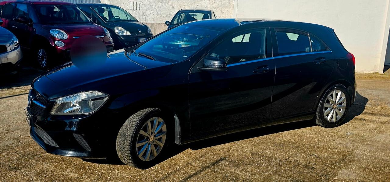Mercedes-benz A 180 A 180 d Business