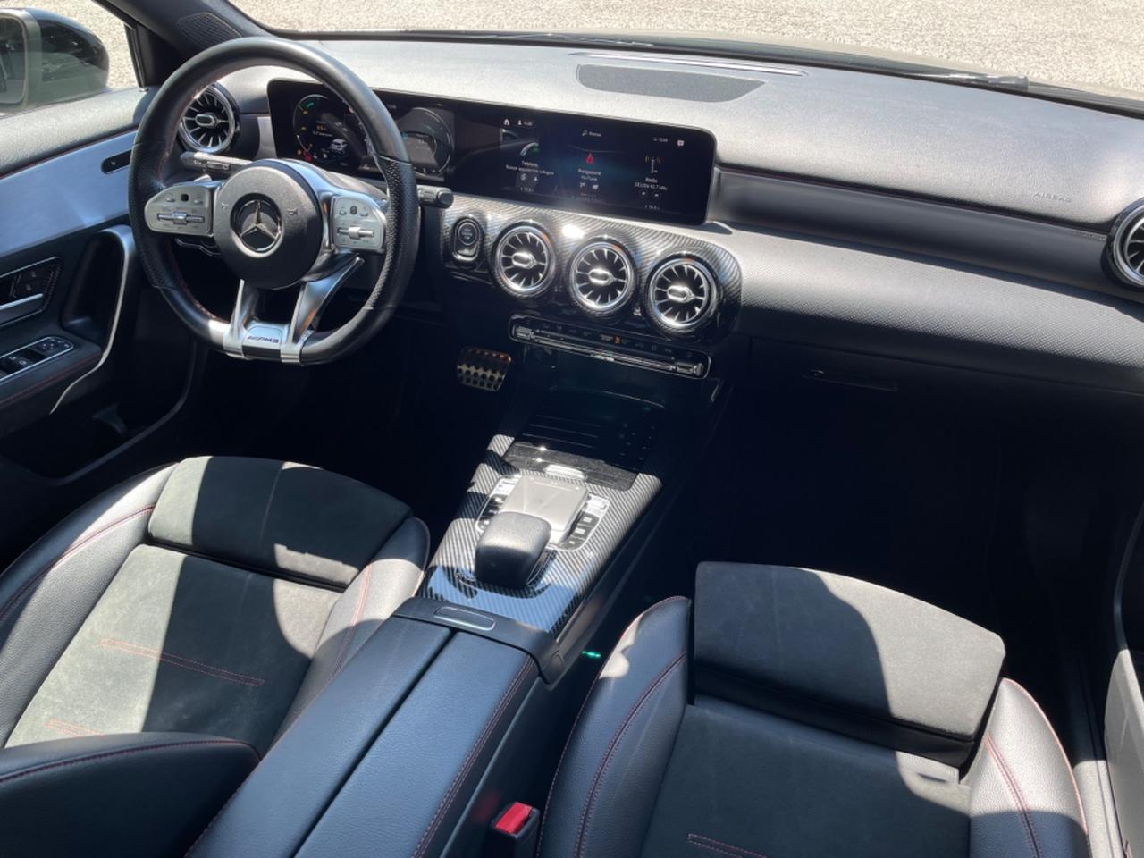 Mercedes-benz A 220 d Premium AMG